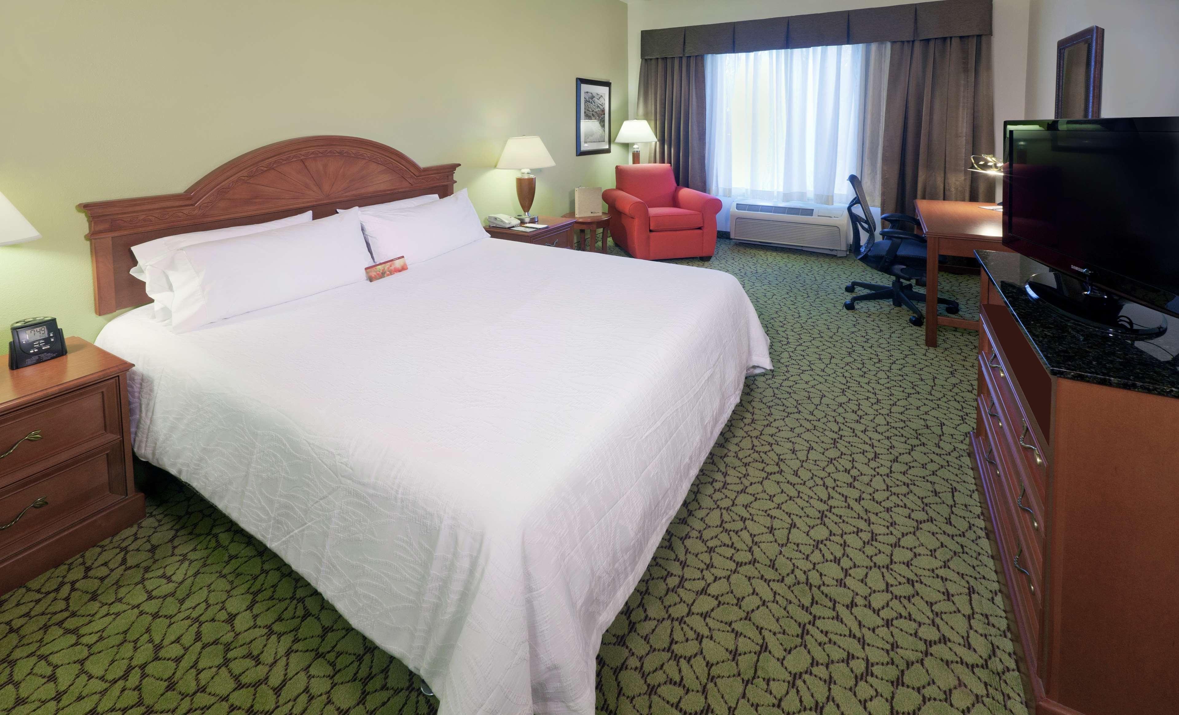 Hilton Garden Inn Ontario Rancho Cucamonga Exteriör bild