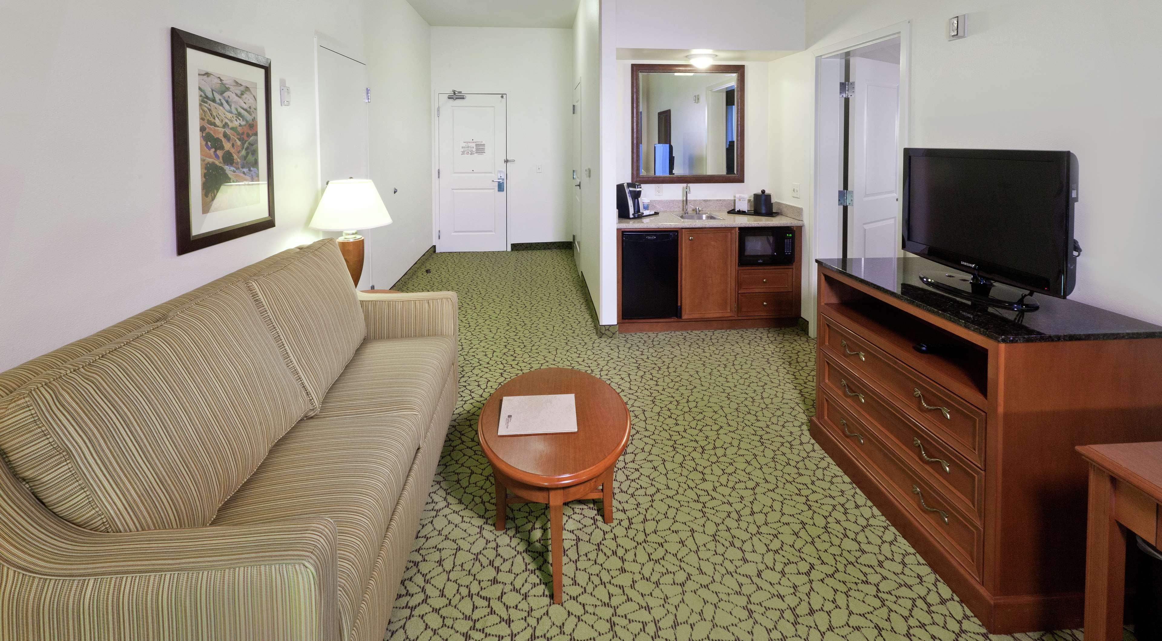 Hilton Garden Inn Ontario Rancho Cucamonga Exteriör bild