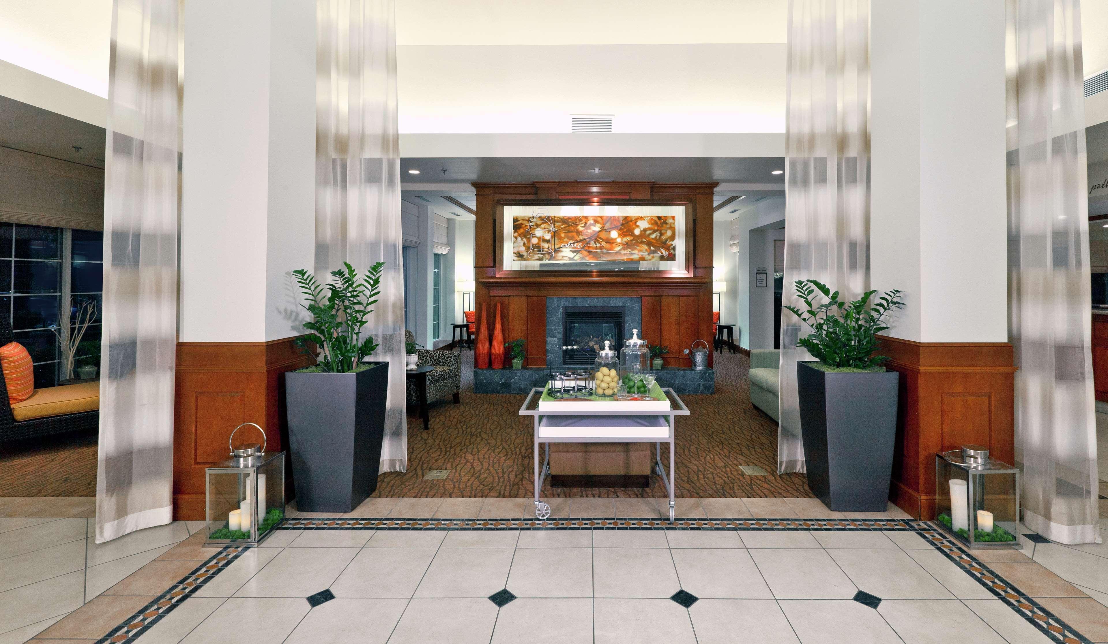 Hilton Garden Inn Ontario Rancho Cucamonga Exteriör bild