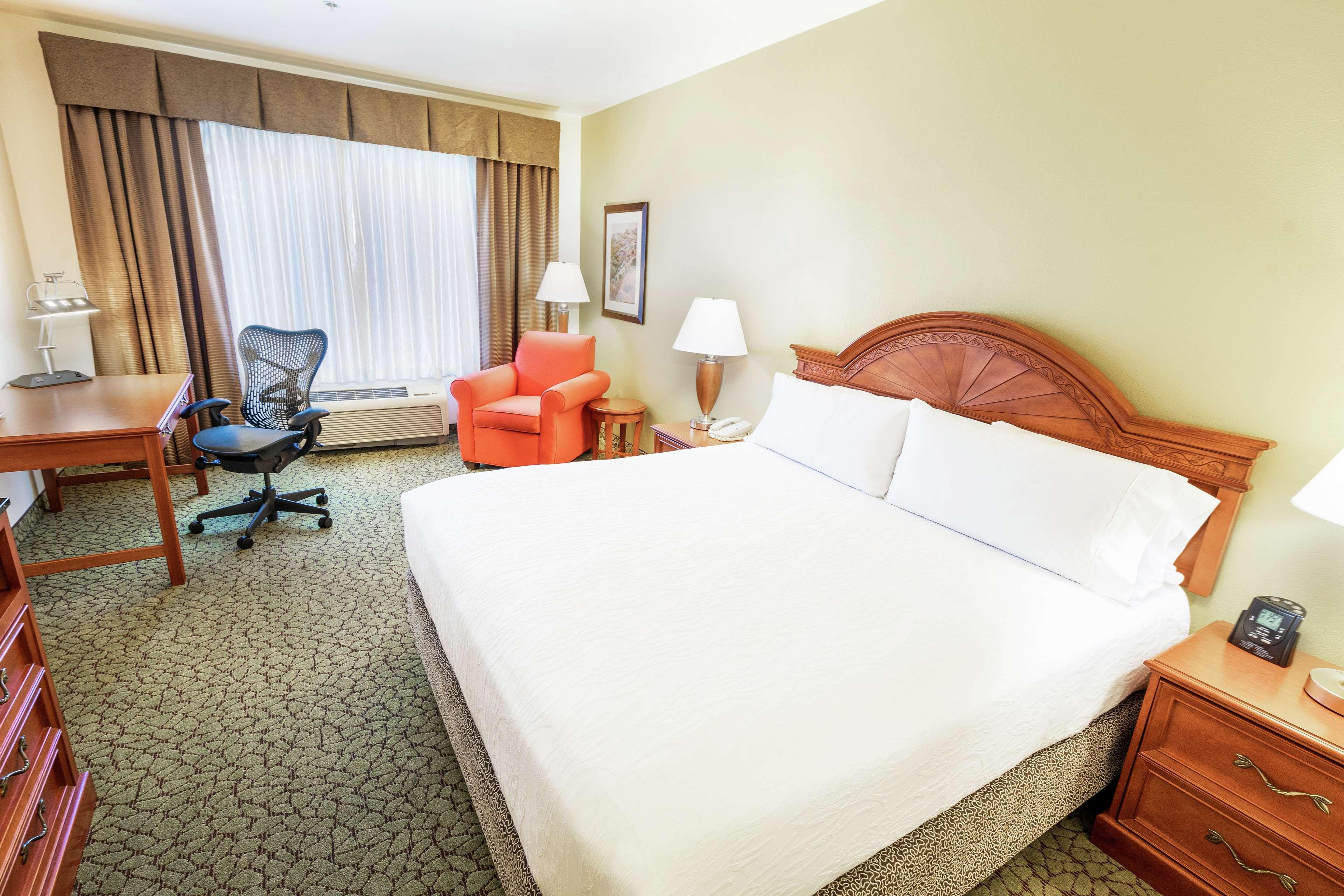 Hilton Garden Inn Ontario Rancho Cucamonga Exteriör bild