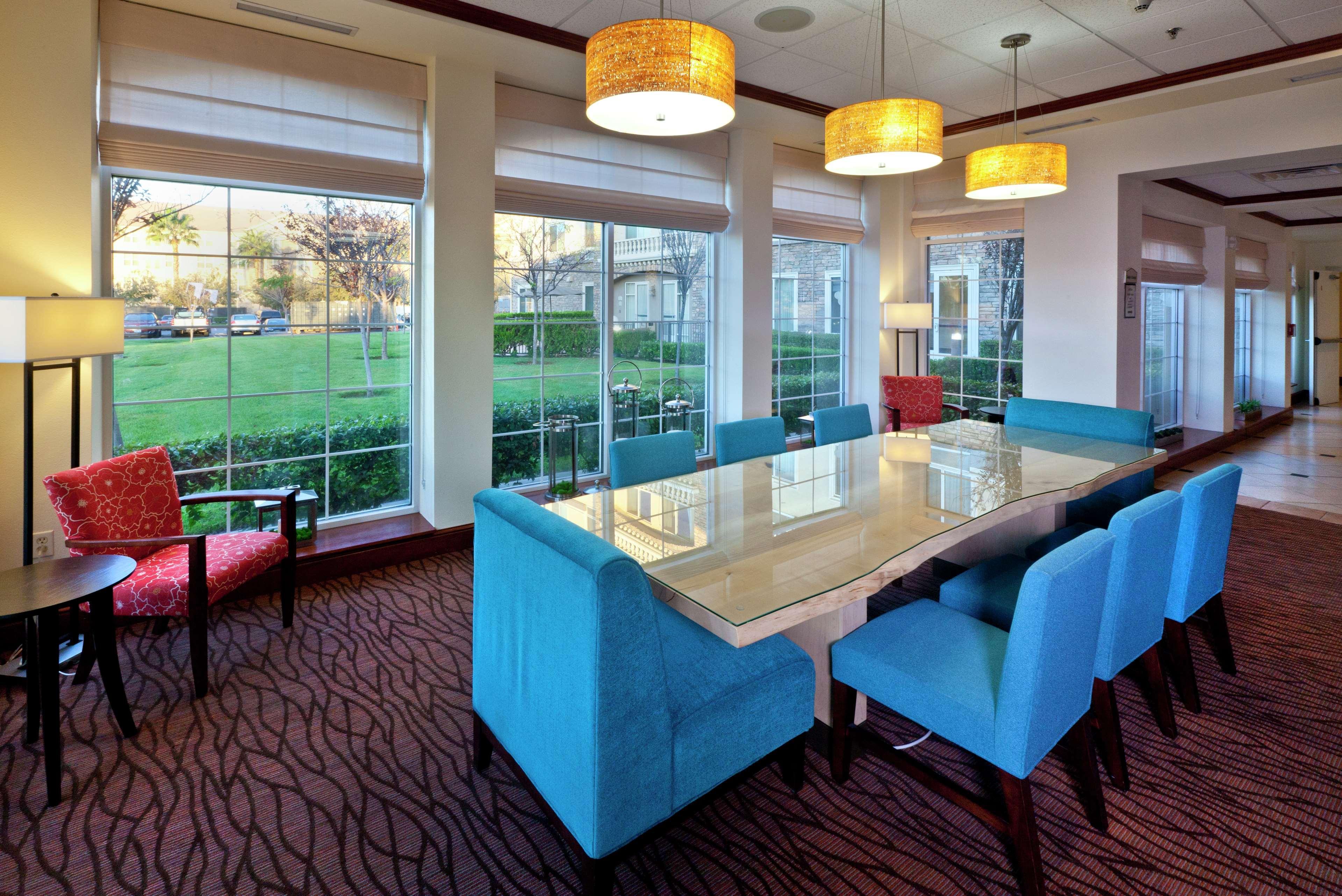 Hilton Garden Inn Ontario Rancho Cucamonga Exteriör bild