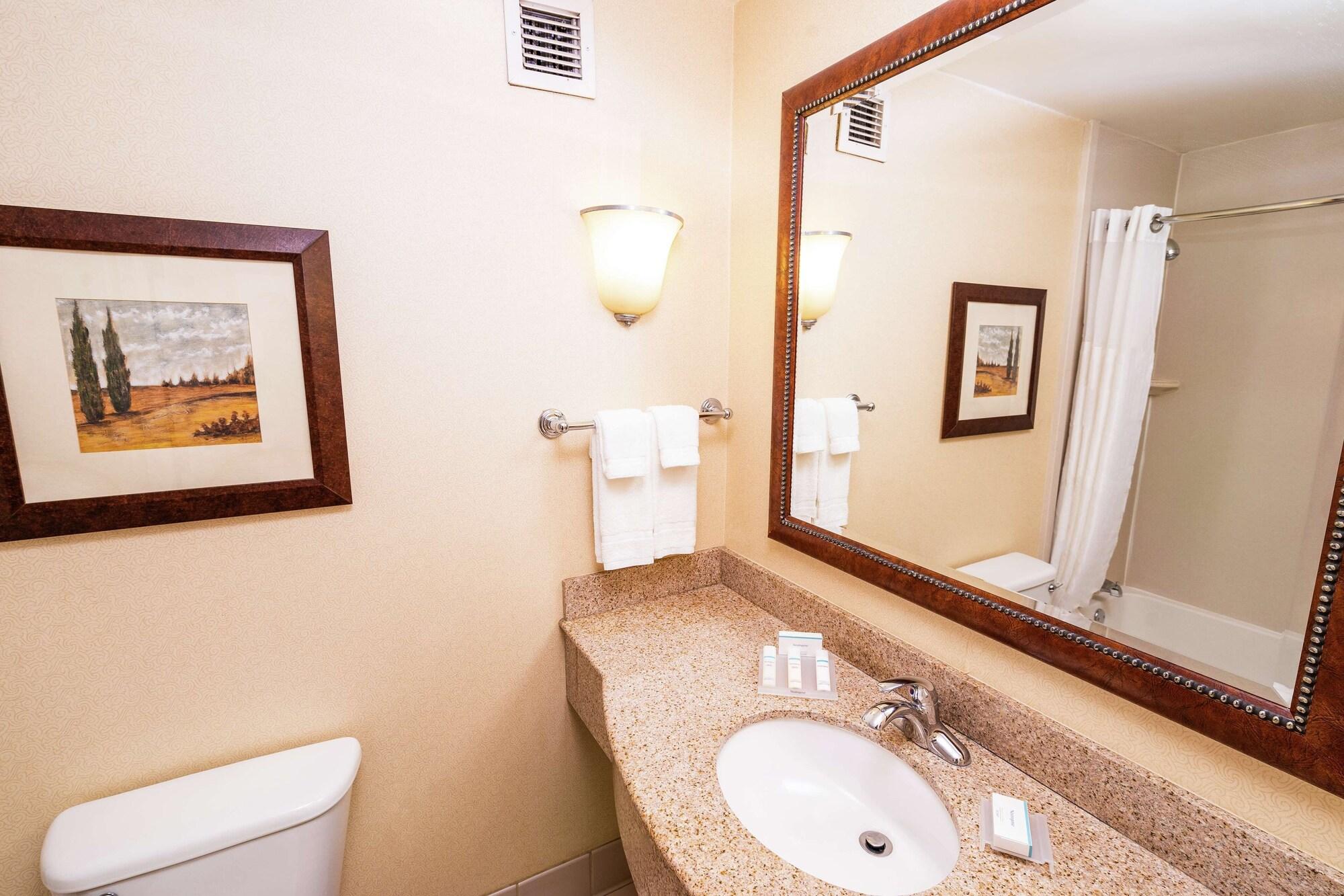 Hilton Garden Inn Ontario Rancho Cucamonga Exteriör bild