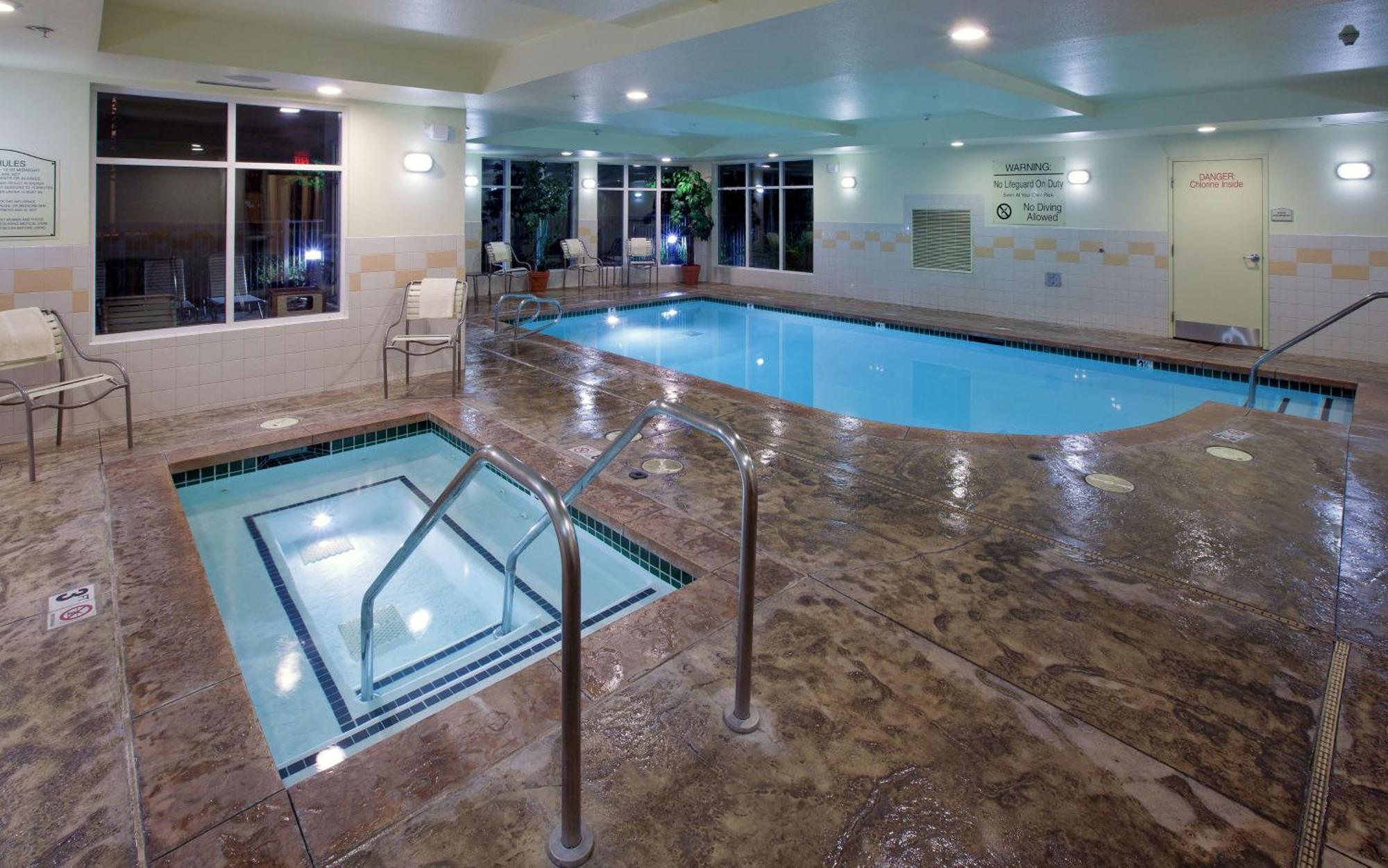 Hilton Garden Inn Ontario Rancho Cucamonga Exteriör bild