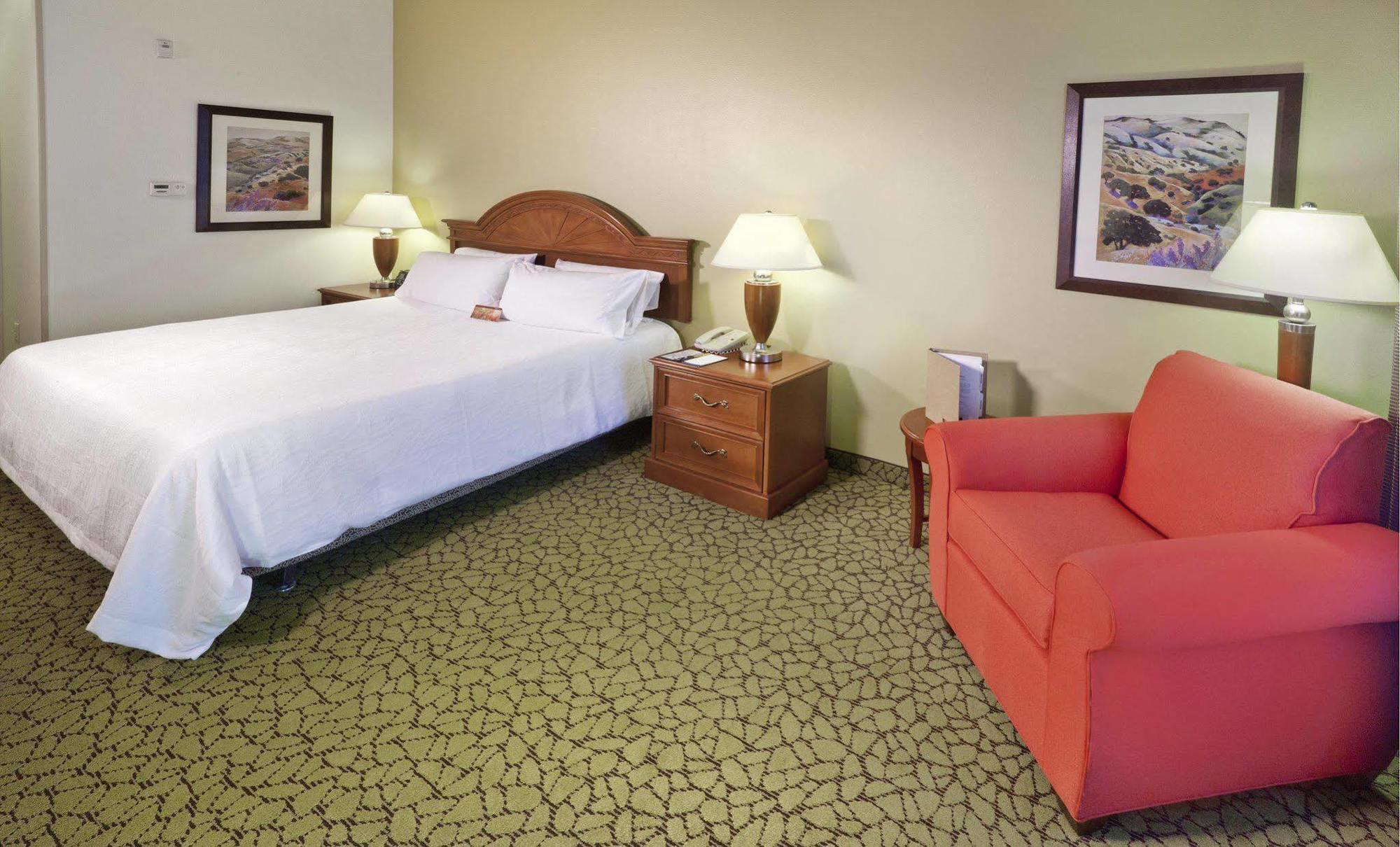 Hilton Garden Inn Ontario Rancho Cucamonga Exteriör bild